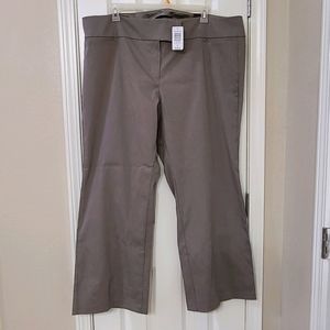 TORRID NWT Taupe Relaxed Trousers 26R